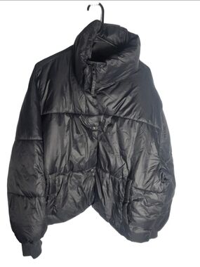 Women's American Eagle Black Puffer Jacket Size XL EUC comfy ski winter fall y2k